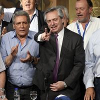 Fernández puso a la CGT de pie: "Al gobierno hay que aplaudirlo por sus medidas sociosanitarias"