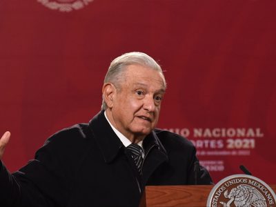 CFE y Pemex estarían en bancarrota si no se hubiese dado el cambio en 2018: AMLO