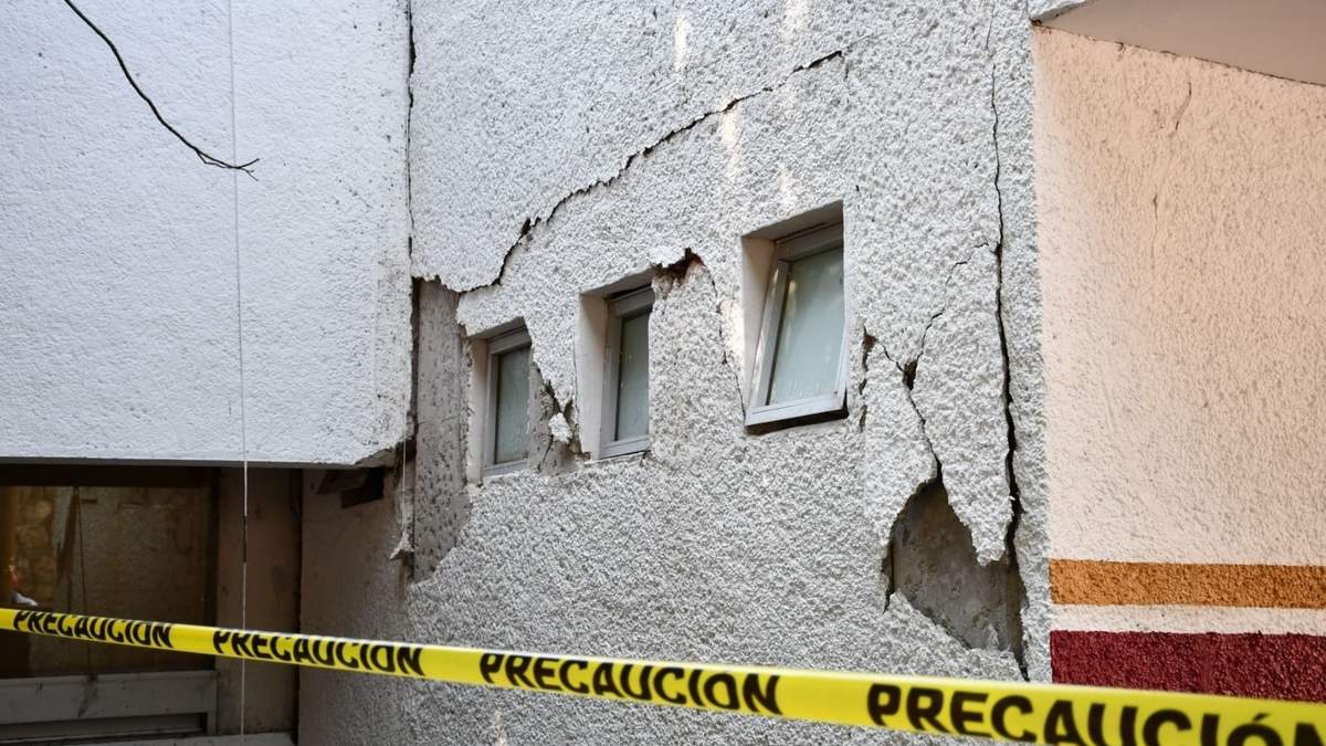 La clínica hospital del ISSSTE en Chilpancingo resultó con daños estructurales, lo que obligó a trasladar a los pacientes
