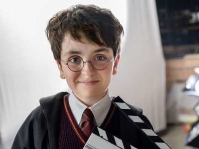 Revelan la primera imagen de Dominic McLaughlin como Harry Potter