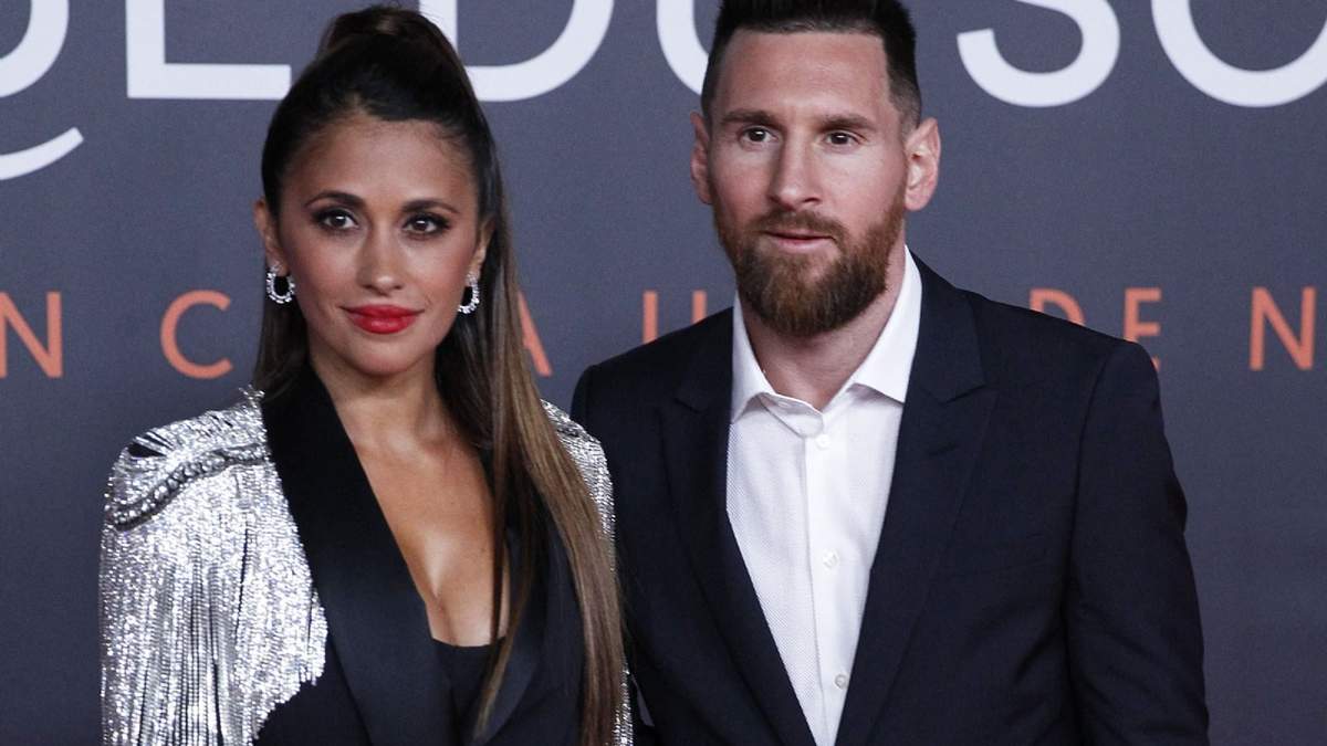 Antonela Roccuzzo y Lionel Messi. Fuente: (Instagram)