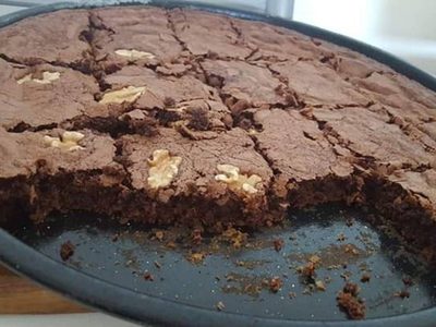Brownie con Nesquik: si ya tenés chocolatada en casa, prepará esta versión riquísima y exprés