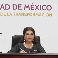 Promete Brugada mil viviendas de renta asequible contra la gentrificación