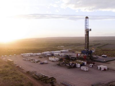 Vaca Muerta: la crisis y la cuarentena afectan a YPF