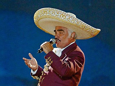 La biografía no autorizada de Vicente Fernández
