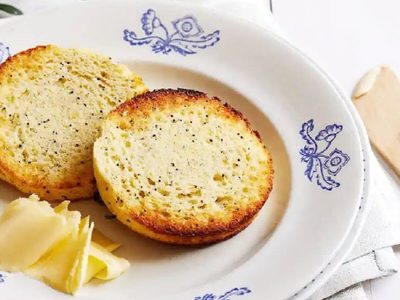 Pan keto en un minuto y con 4 ingredientes: probá esta irresistible y sana receta para la merienda