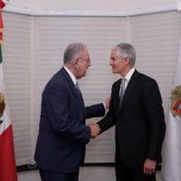 Jiménez Espriú y Del Mazo se reúnen para afinar plan de desarrollo para aeropuerto de Toluca