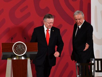 AMLO vuelve a reunirse con Zaldívar previo a que se decida sobre la extensión de su cargo en la SCJN