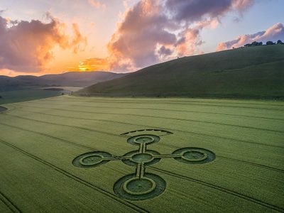 Computación: Sobre los círculos formados en los campos de trigo