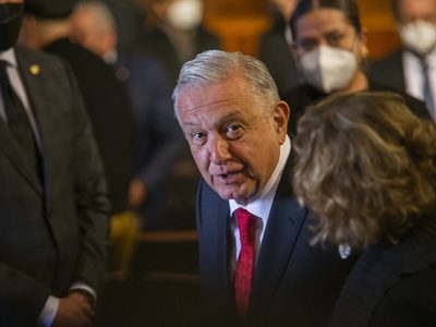 “Revelación” de AMLO sobre Loret podría ser delito: Barra Mexicana de Abogados