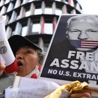 Un tribunal del Reino Unido permitió que Julian Assange pueda apelar su extradición a Estados Unidos