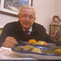 “No se haga rosca” pide AMLO al celebrar el Día de la Candelaria