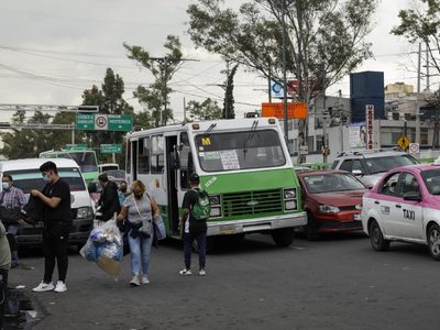 Semovi destina 111 mdp para sustitución de transporte público en Xochimilco y Gustavo A. Madero