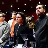 Voto por teléfono de Moreira desata griterío en la Cámara de Diputados