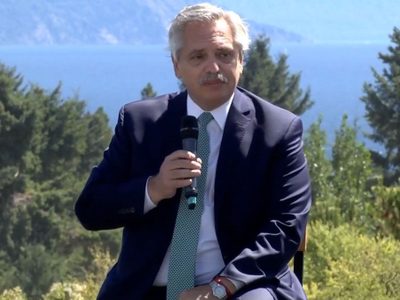 "Hay quienes piensan la Argentina para unos pocos": qué dijo Alberto Fernández en Bariloche