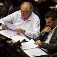 El diputado nacional, Carlos Heller, llega a Neuquén a apoyar a los candidatos del Frente de Todos