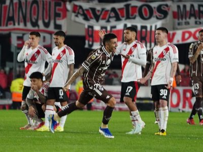 Platense eliminó a River y es semifinalista del Apertura