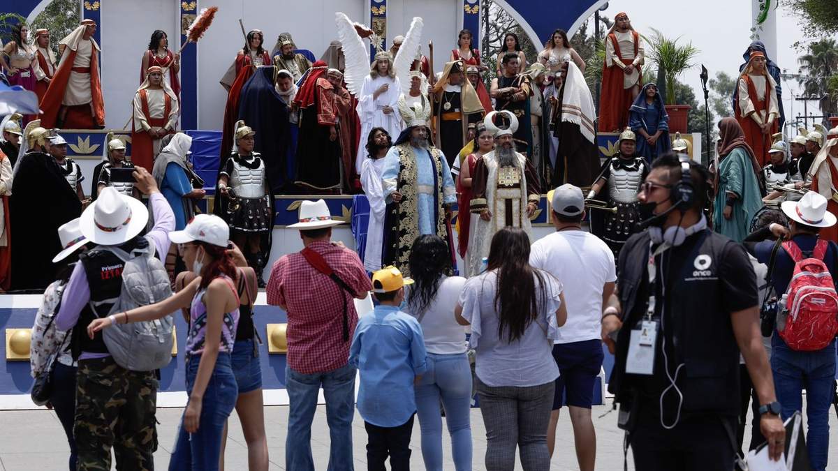 79 representación del Viacrucis en Iztapalapa