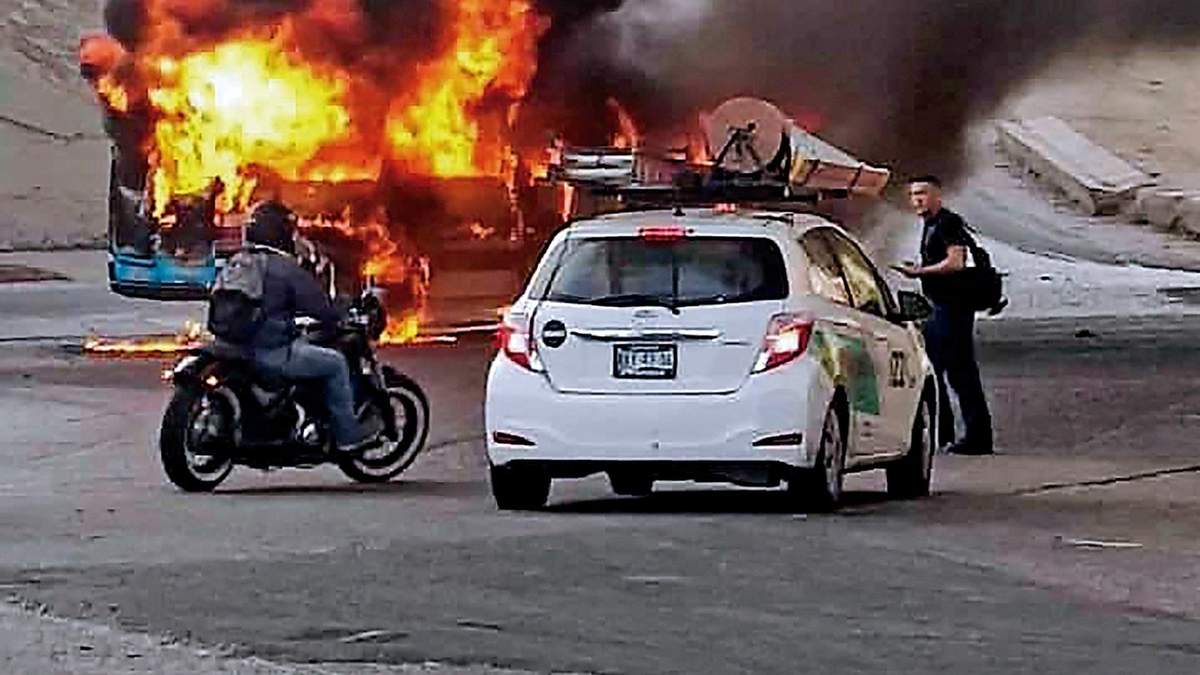 Tijuana. Incendios simultáneos