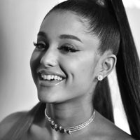 ¡Sorpresa y algo más! Ariana Grande no tenía relación con su padre y... ¡apareció en los Grammy!