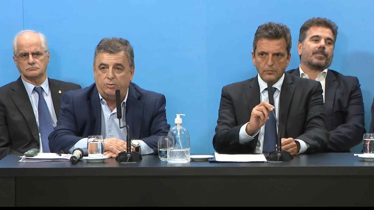 Mario Negri y Sergio Massa. Fuente: (Twitter)