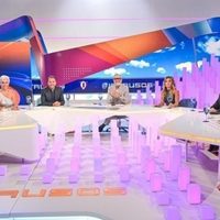 "Soy COVID 19 positivo": alarma en Instrusos por el anuncio de una panelista en las redes sociales