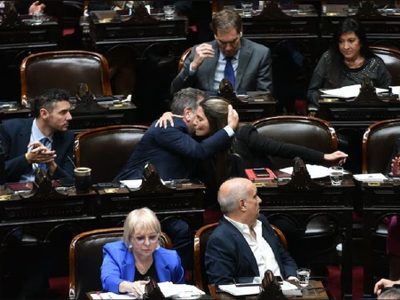 Todero criticó a los legisladores que avalaron el veto de Milei al financiamiento universitario