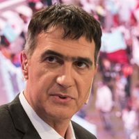 "Me hicieron un daño gigantesco": con un serio discurso, Antonio Laje se despidió de América TV
