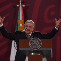 "Ojalá" se tuviera este diciembre el primer barril de Dos Bocas, dice AMLO: "brincos diera"