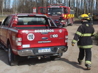 Los bomberos voluntarios de Centenario intervinieron en más de mil casos en 2021