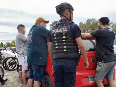 Detuvieron a tres "rompevidrios" que operaban en Canal V y cerca del Espacio Duam