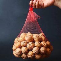 No tires las bolsas de verduras que te dan el súper, transformalas en este bonito centro de mesa