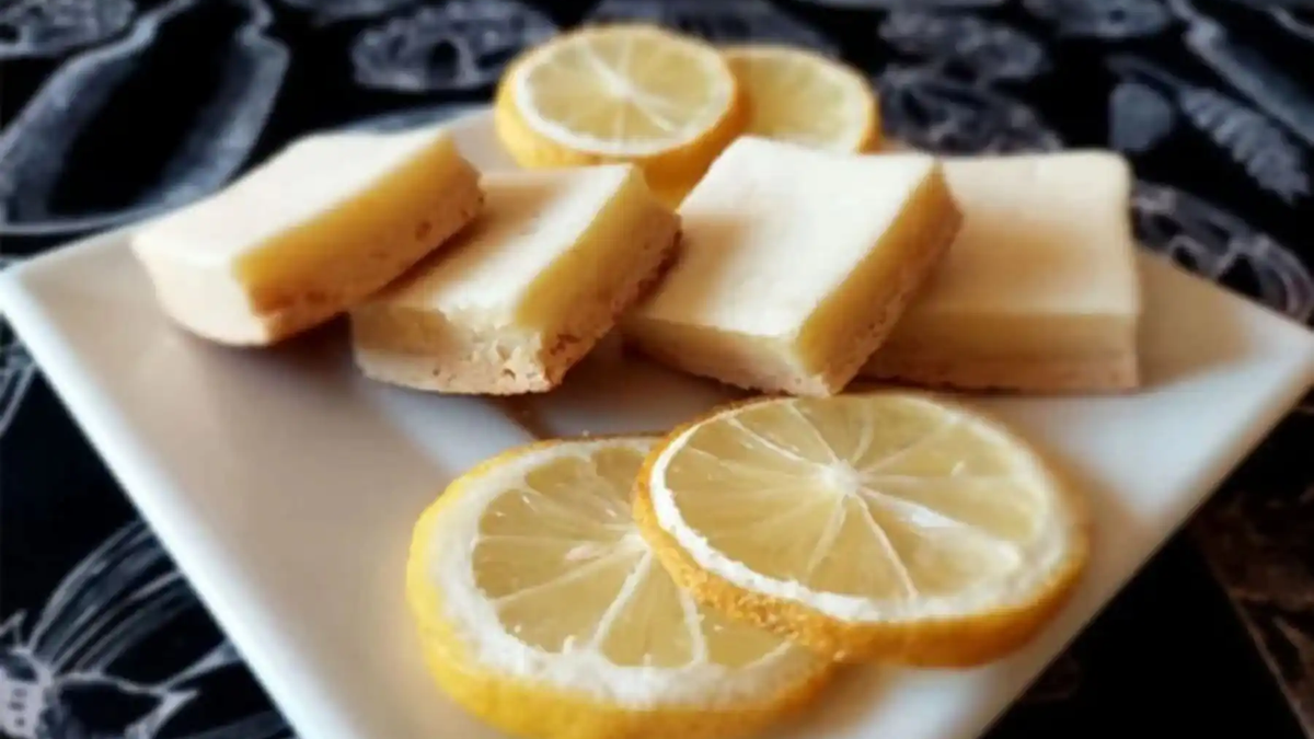 Cuadraditos de manzana. Fuente: (Instagram)