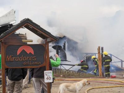 Una cabaña se incendió en Miradores del Lanín, en San Martín de los Andes