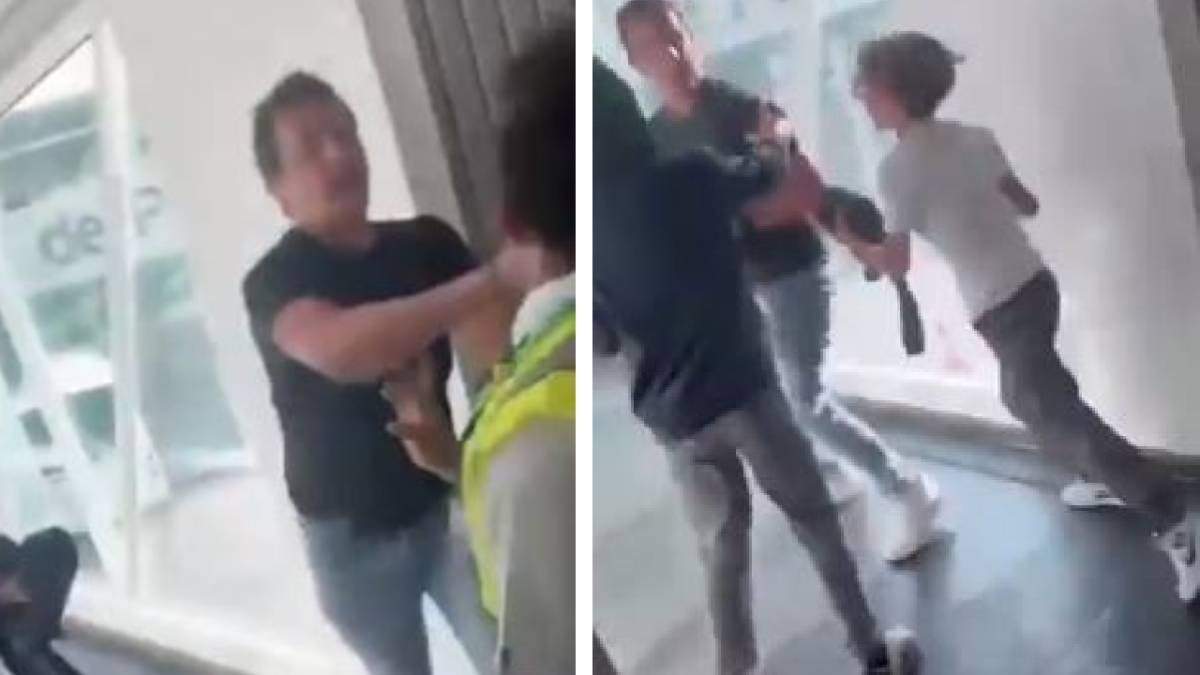 Hombre golpea a empleado de Viva Aerobus. Menores, que acompañaban al agresor, lo alejan de los trabajadores aeroportuarios
