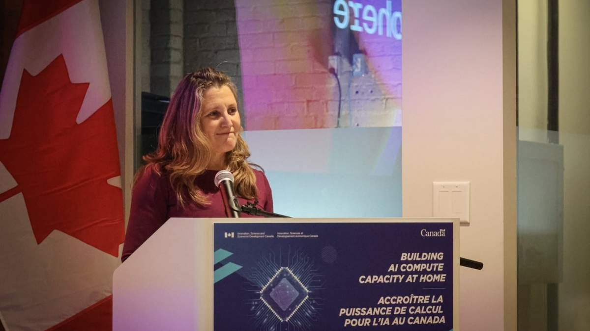 Chrystia Freeland, ministra de Finanzas de Canadá