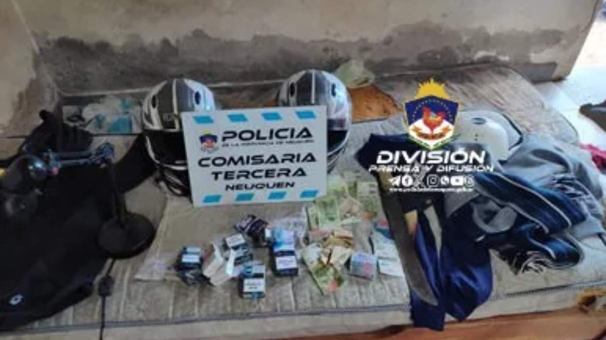 Los elementos que fueron encontrados tras el robo. Fuente: (Policía de Neuquén)