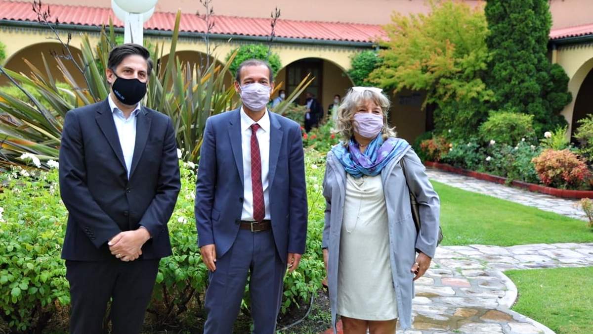 Trotta junto a Gutiérrez y Storioni. Fuente: (Twitter)