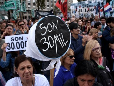 Abuelas de Plaza de Mayo presentará un proyecto de ley contra el negacionismo