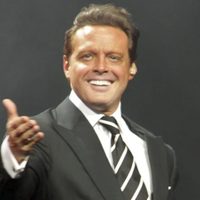 ¡De lo que se pierde! Luis Miguel se arrepiente luego de ver polémica foto de Aracely Arámbula