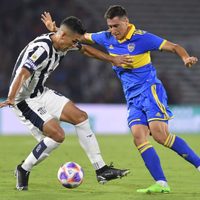¿Llega al superclásico?: viene de convertir, se lesionó y puede ser baja en Boca
