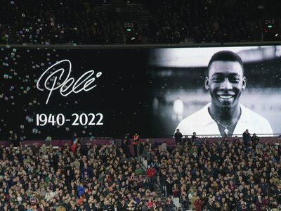 Que cada país tenga un estadio llamado “Pelé”, pide el presidente de la FIFA