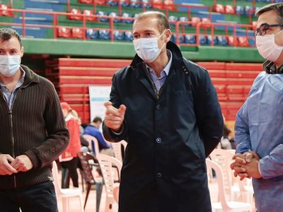 La campaña de vacunación contra el coronavirus llega hoy a 220 mil personas en la provincia