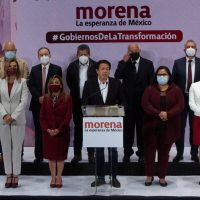 "Marcar la diferencia", pide Delgado a gobernadores electos de Morena