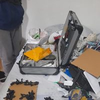 Secuestraron cocaína, marihuana y un arma en Valentina Sur