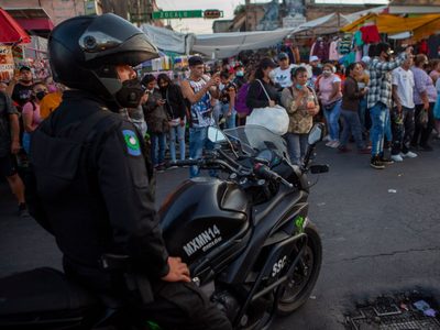 Un cuerpo congelado es hallado en un basurero de Tepito; víctima sería una mujer