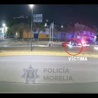 Revelan video que vincula a policía estatal en homicidio de joven en Morelia
