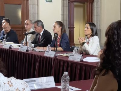 Gobierno y sector gasolinero acuerdan bajar el diésel a 27 pesos por litro