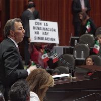 El fantasma de Videgaray se placea en San Lázaro durante comparecencia de Meade
