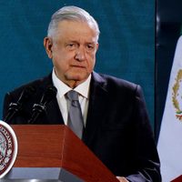 ¿Qué? Andrés Manuel López Obrador saludó a la madre de “El Chapo” Guzmán